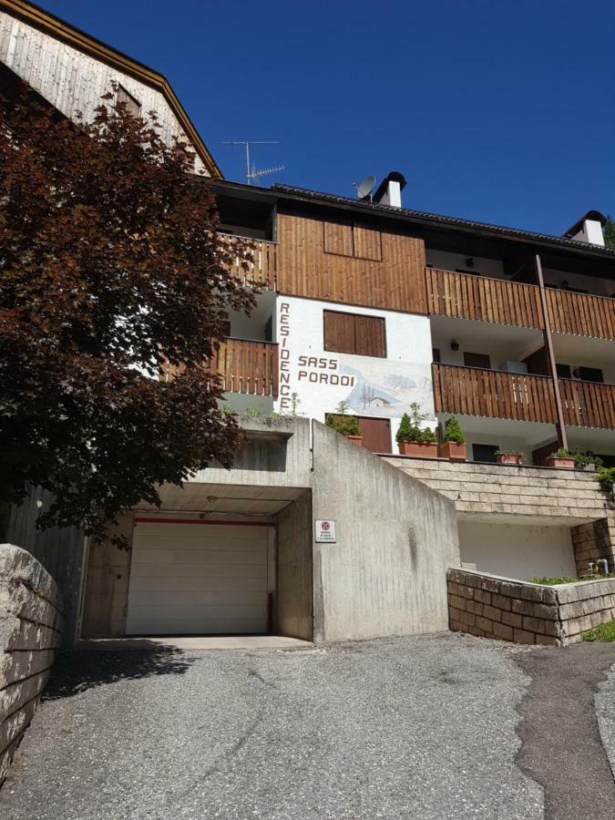 Sass Pordoi Apartment Mazzin Exterior photo